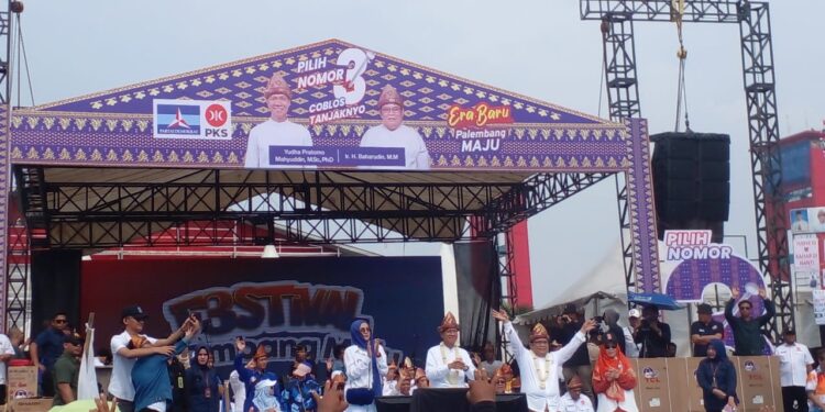 Festival Palembang Maju Di Benteng Kuto Besak Palembang Dimeriahkan Bintang KDI Dan Artis Ibu Kota