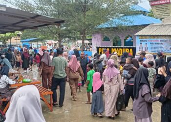 Kolam Madura Jadi Destinasi Favorit, Dikunjungi Ribuan Warga Dalam Program Gratis Paslon Oyon – Hamzah