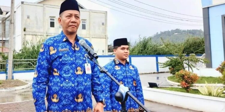 Kepala Kantor Imigrasi Takengon Pimpin Upacara Peringati Hari Pahlawan Tahun 2024