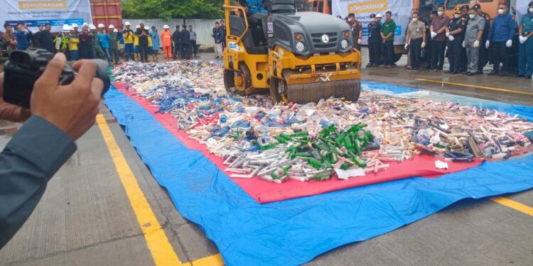 Bea Cukai Sulawesi Selatan Musnahkan Barang Hasil Penindakan Di Wilayah Sulbagsel