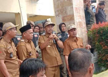Kota Subulussalam Sedang Berduka, Demo Kepala Desa Honor Belum Dibayar 7 Bulan