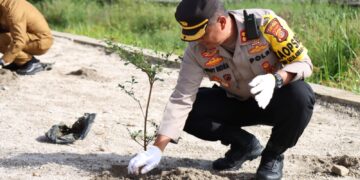 Peringati 20 Tahun Tsunami, Kapolres Aceh Tengah Hadiri Penanaman Pohon Dan Dukung Tahiroe Aceh