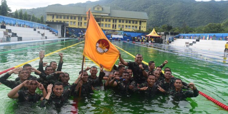 HUT Infanteri Ke-79 Dan HUT Kodam IM Ke 68, Yonif 114/SM Juara Umum Perlombaan Ton Ting