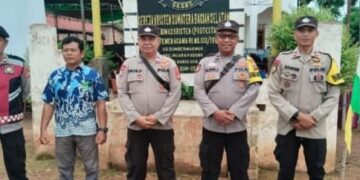 Polsek Muara Padang Lakukan Pengamanan Misa Natal Di Gereja GKSBS Desa Sidomulyo