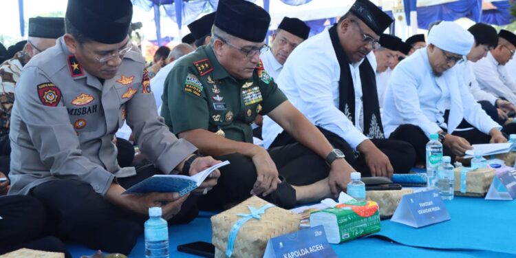 Wakapolda Aceh Hadiri Puncak Peringatan 20 Tahun Tsunami Di Masjid Raya