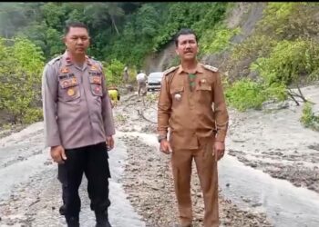 Hujan Deras, Kecamatan Tripa Jaya Dilanda Longsor