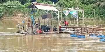 Kegiatan Tambang Galian C Diduga ilegal,  Beroperasi Di Desa Teratak Buluh Kecamatan Siak Hulu
