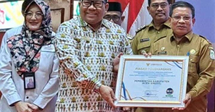 7 Unit Layanan Di Aceh Singkil Terima Predikat A Oleh Ombudsman RI
