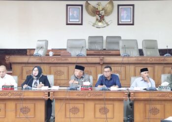 Wakil Ketua II DPRK Susilawati Pimpin Pembahasan Persiapan Sakral “Munik ni Reje Kerejeen Linge XXI”