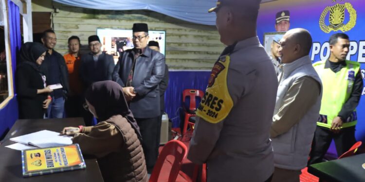 Kapolres Aceh Tengah Dan Forkopimda Cek Pos Pam Ops Lilin Seulawah Disertai Pemberian Bingkisan