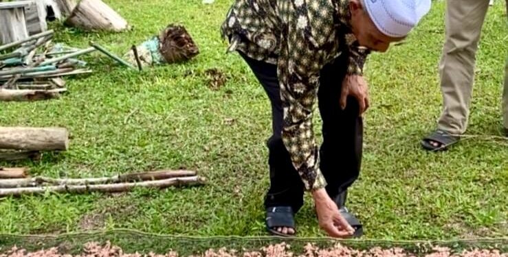 Dorong Peningkatan Ekonomi, Wakil Bupati Berkunjung ke Penghasil Udang Baring