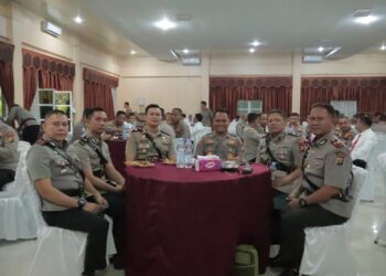 Momen Haru Dan Suka Cita Warnai Acara Kenal Pamit Wakapolres, 2 Kapolsek Polres Kuansing