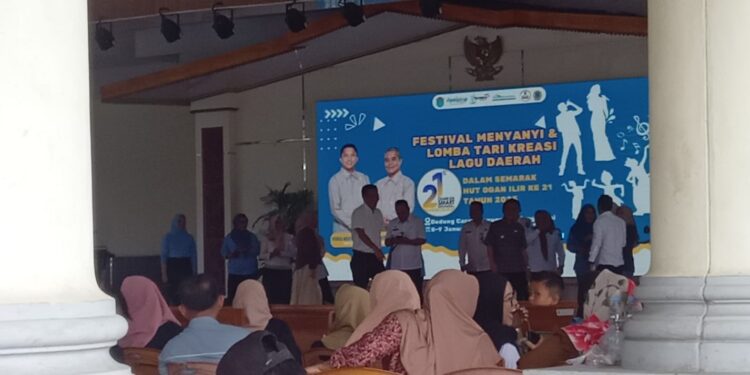 Pembukaan Festival Menyanyi Dan Lomba Tari Kreasi Peringatan HUT Ogan Ilir Ke 21