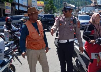 Ciptakan Keamanan Dan Keselamatan, Satlantas Polres Aceh Tengah Berikan Sosialisasi Pada Juru Parkir