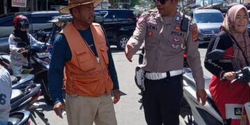 Ciptakan Keamanan Dan Keselamatan, Satlantas Polres Aceh Tengah Berikan Sosialisasi Pada Juru Parkir