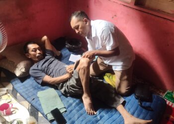 Baitul Mal Langsa Bantu Warga Penderita Store 