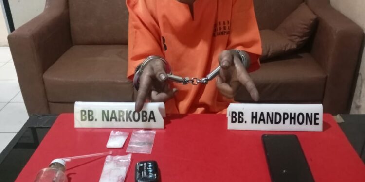 Polres Kampar Gencar Berantas Narkoba Sabu 5,32 Gram Ganja dan 0,32 Gram Diamankan!