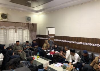 Wakil Ketua II DPRK Aceh Tengah Susilawati Menerima Perwakilan Tenaga Honorer