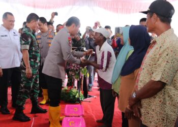 Kapolda Andi Rian R. Djajadi Bersama Forkopimda Plus Sumsel Turun Langsung Penanaman Jagung Serentak