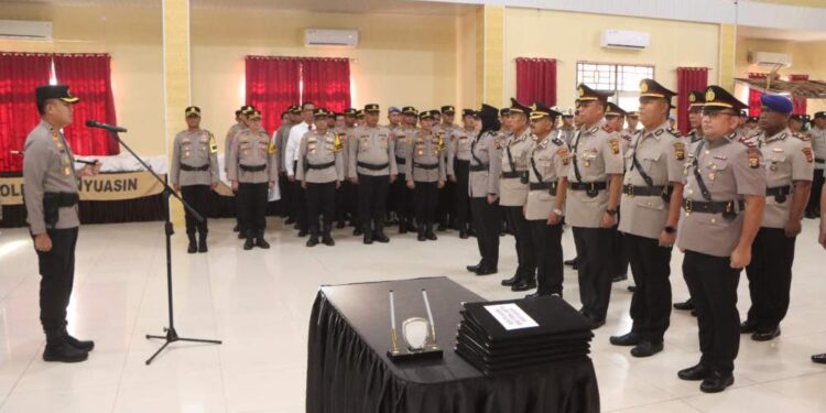 Kasat Lantas Dan Kasat Polairud Beserta Empat Kapolsek Di Jajaran Polres Banyuasin Berganti