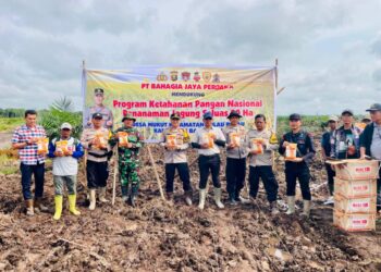 Kapolsek Pulau Rimau Hadiri Penanaman Jagung 1 Juta Hektare Di Desa Mukut