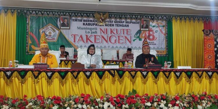 Semarak Kerawang Gayo, Wakil Ketua II Pimpin Sidang Paripurna HUT Kute Takengen Ke 448