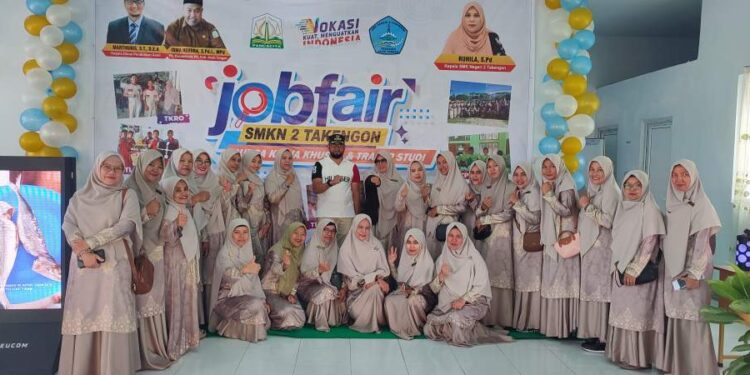 SMK Negeri 2 Takengon Gelar Job Fair “Bursa Kerja Khusus Dan Tracer Studi”