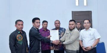 Plt. Sekda Riswandika Putra Serah Terima Jabatan Dirut PDAM Tirta Bengi Bener Meriah