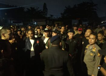 Polisi Dan TNI Berhasil Redam Bentrokan Dua Ormas Di Siak Hulu, Mediasi Dilakukan Untuk Cari Solusi Konflik Lahan
