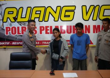 Ketegangan di Pelabuhan Soetta! Saling Dorong Pedagang Asongan dan Petugas, Begini Akhirnya