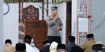 Safari Subuh Di Masjid Jami’ Babussalam, Wakapolres Samsir : Bahaya Narkoba, Perjudian Dan Penerimaan Polri