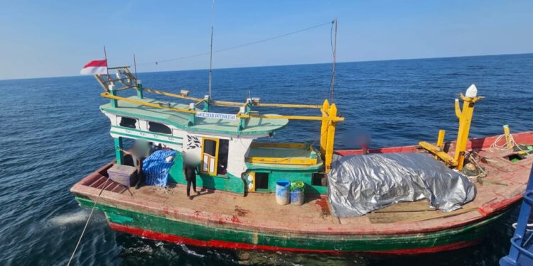 Bea Cukai Aceh Gagalkan Penyelundupan 45 Ton Bawang Merah dan 28 Karung Pakaian Bekas