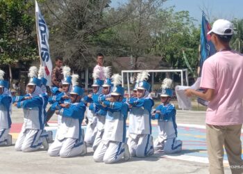 SMA Unggul Simpang Kiri Tuan Rumah Kegiatan Lomba Variasi Baris Berbaris Tingkat SD/SMP