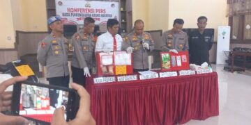 Sabu Dikubur Dalam Kandang Bebek, Polisi Ringkus Dua Kurir dan Sita BB 1.417 Gram 