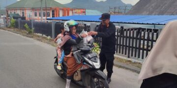 Wujudkan Kepedulian Di Bulan Ramadhan, Rutan Takengon Berbagi Takjil Gratis Kepada Masyarakat