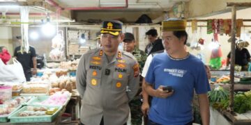 Sambut Ramadan, Kapolres Pelabuhan Makassar Pastikan Harga Sembako Stabil