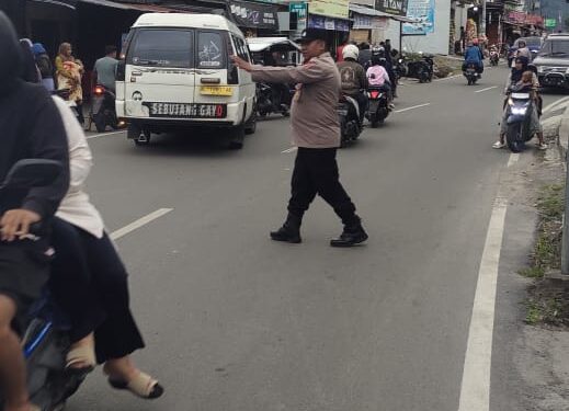 Ciptakan Ramadhan Aman, Polisi Di Aceh Tengah Lakukan Pengaturan Di Simpang Dan Titik Takjil