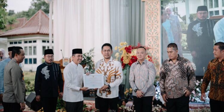 Kasat Narkoba Polrestabes Palembang Hadiri Syukuran Pisah Sambut Walikota Dan Wakil Walikota Palembang