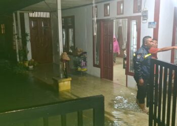 Akibat Meluapnya Air Sungai, 3 Desa Di Babahrot Banjir, Polisi Turun Ke lokasi