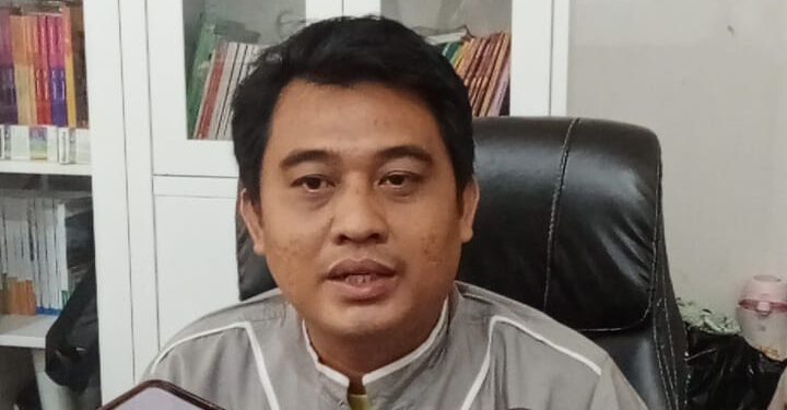 Pembagian Paket Sembako Sekolah Islam Terpadu Zain Al Muttaqin Palembang