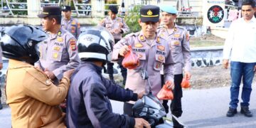 Puasa Ke 7, Polres Bener Meriah Berbagi Takjil Di Bulan Suci Ramadan 1446 H