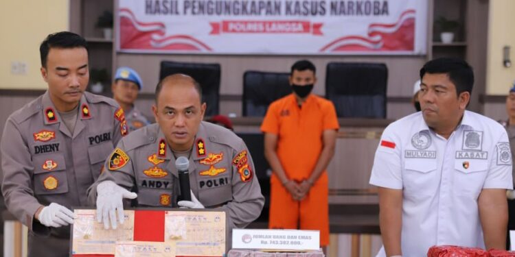 Polres Langsa Sikat Pelaku Narkotika Jaringan Internasional, BB 12,5 Kg Sabu dan Uang Tunai Serta Emas Senilai 743 Juta