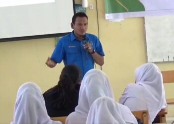 PWI Sambangi SMKN 6 Langsa, Ingatkan Siswa Batasi Penggunaan Medsos 