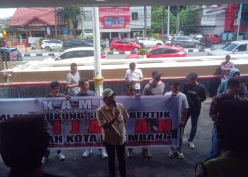 KAMI Geruduk Kantor WaliKota, Desak Reformasi Dan Transparansi Pemerintahan Kota Palembang