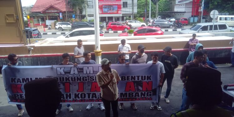 KAMI Geruduk Kantor WaliKota, Desak Reformasi Dan Transparansi Pemerintahan Kota Palembang