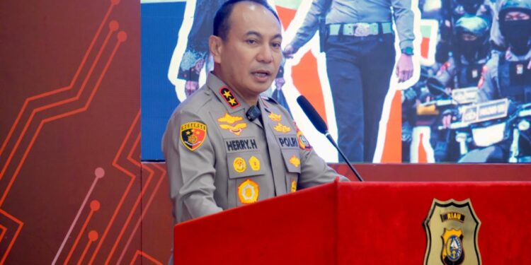 Kapolda Riau Komitmennya Dalam Mendukung Gerakan Nasional Indonesia Bersih