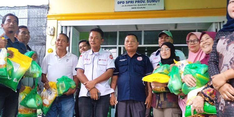 Ketua DPD SPRI Sumut Bersama Media Bakti Sosial Menyambut Hari Raya Idul Fitri