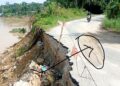 Jalan Kedataran Terancam Putus, Masyarakat Minta Pemerintah Tanggap Darurat 