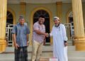 Kapolsek Rundeng AKP Fajar Harapan Berbagi Menjelang Hari Raya Idul Fitri