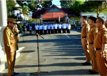 Pimpin Apel Pagi Perdana, Bupati Haili Yoga : Kita Semua Sebagai Pelayanan Masyarakat